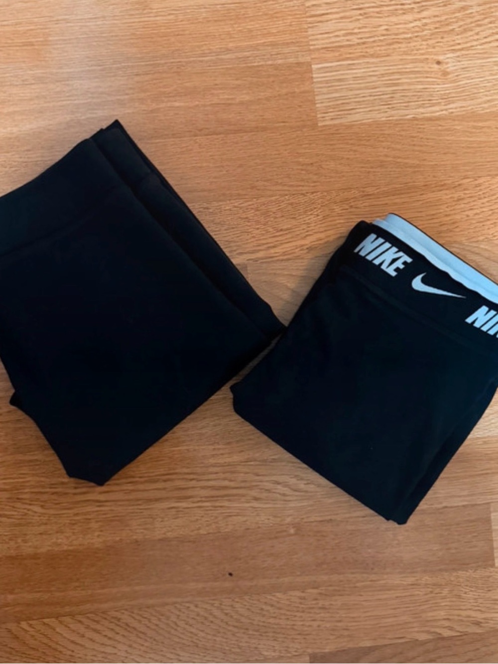 2 Nike Black Performance Leggings